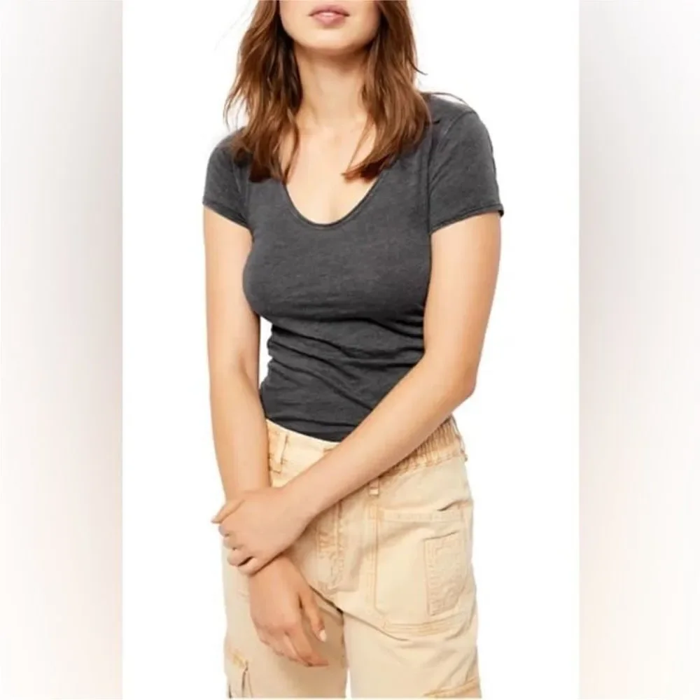 Free People NWT Sonnet Short Sleeve Top in Gray Size Small